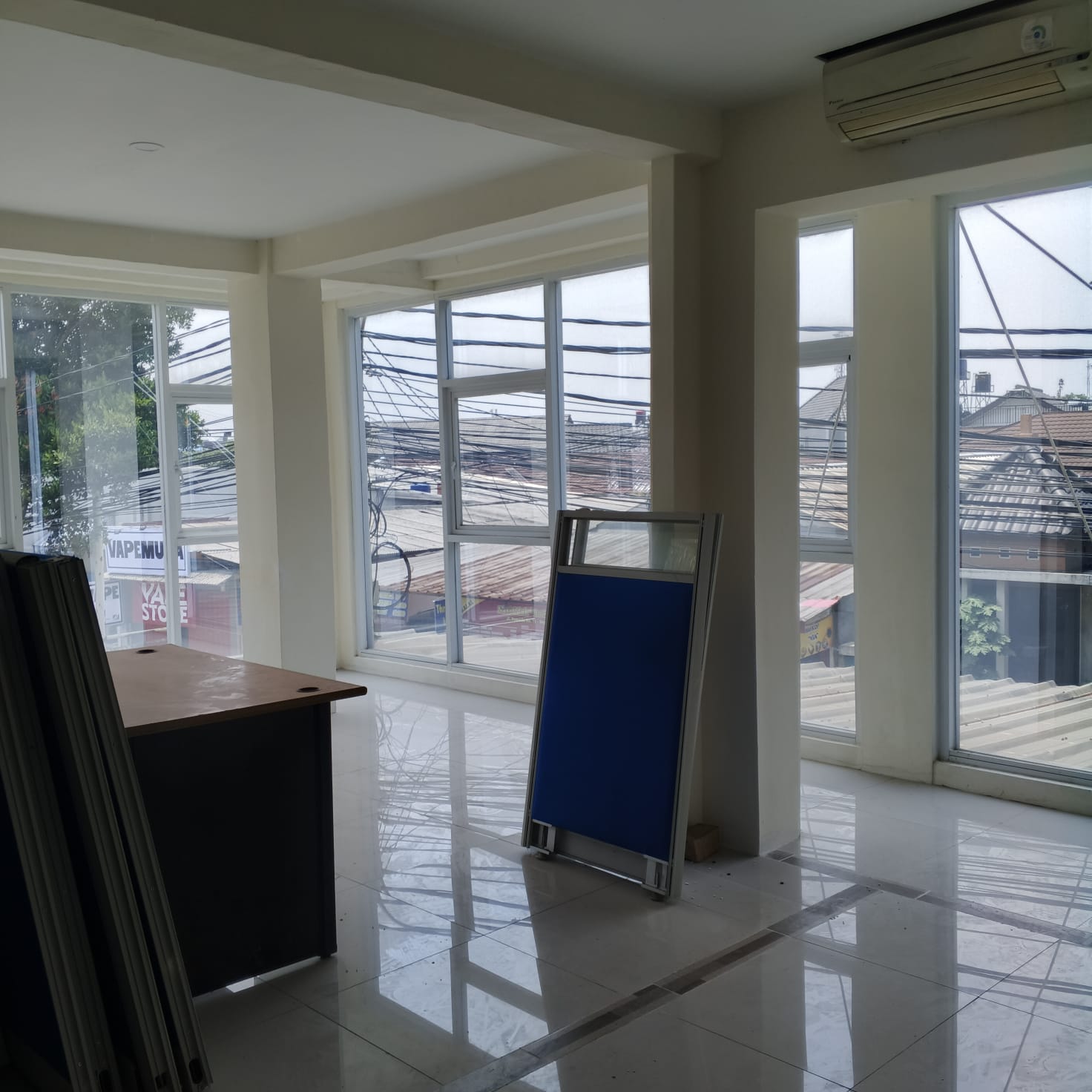 Jual ruko luas dan 10 rumah kontrakan di Pemuda, Pancoran Mas