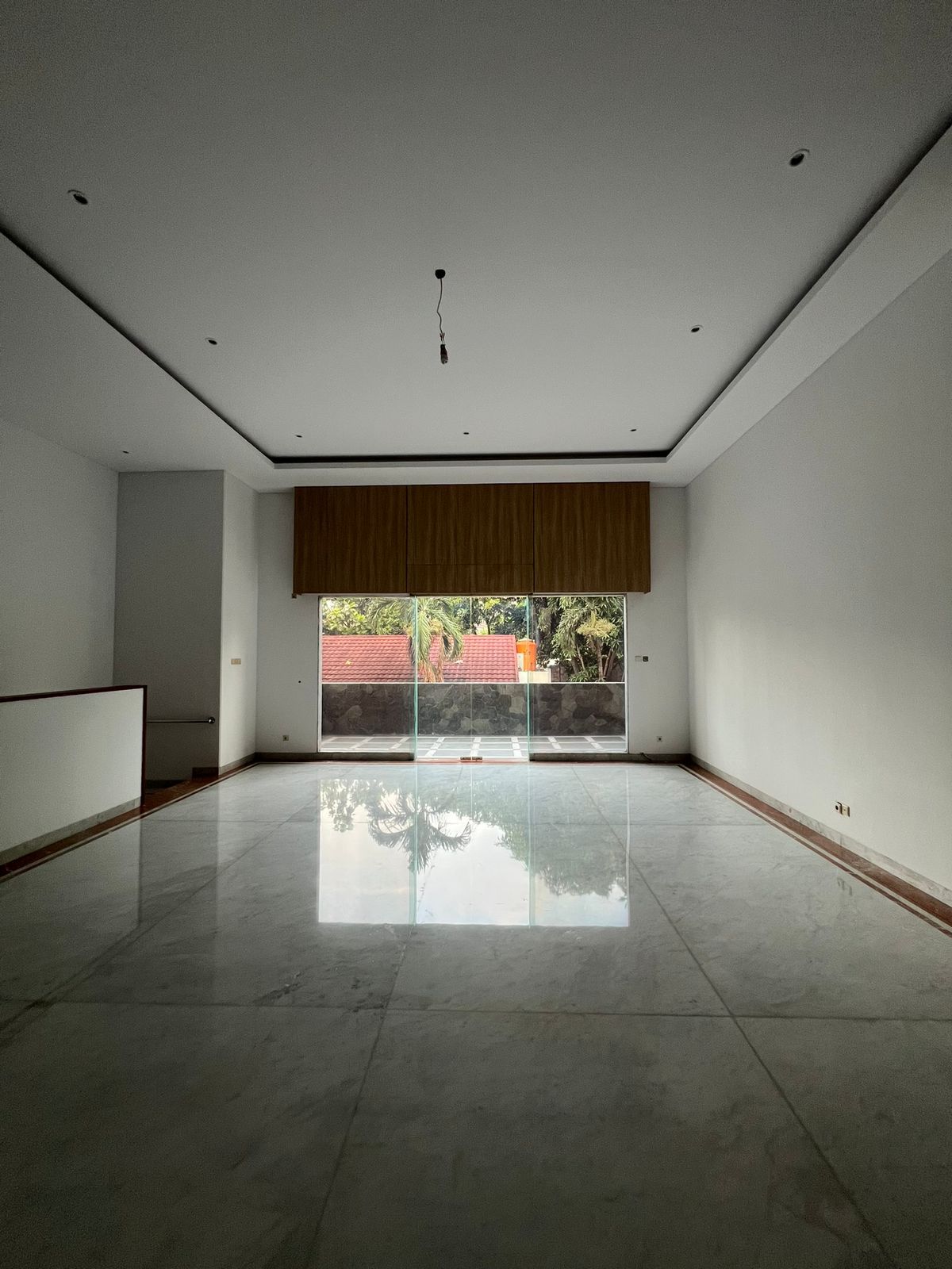 Dijual Rumah Taman Villa Meruya, Meruya Selatan, Jakarta Barat