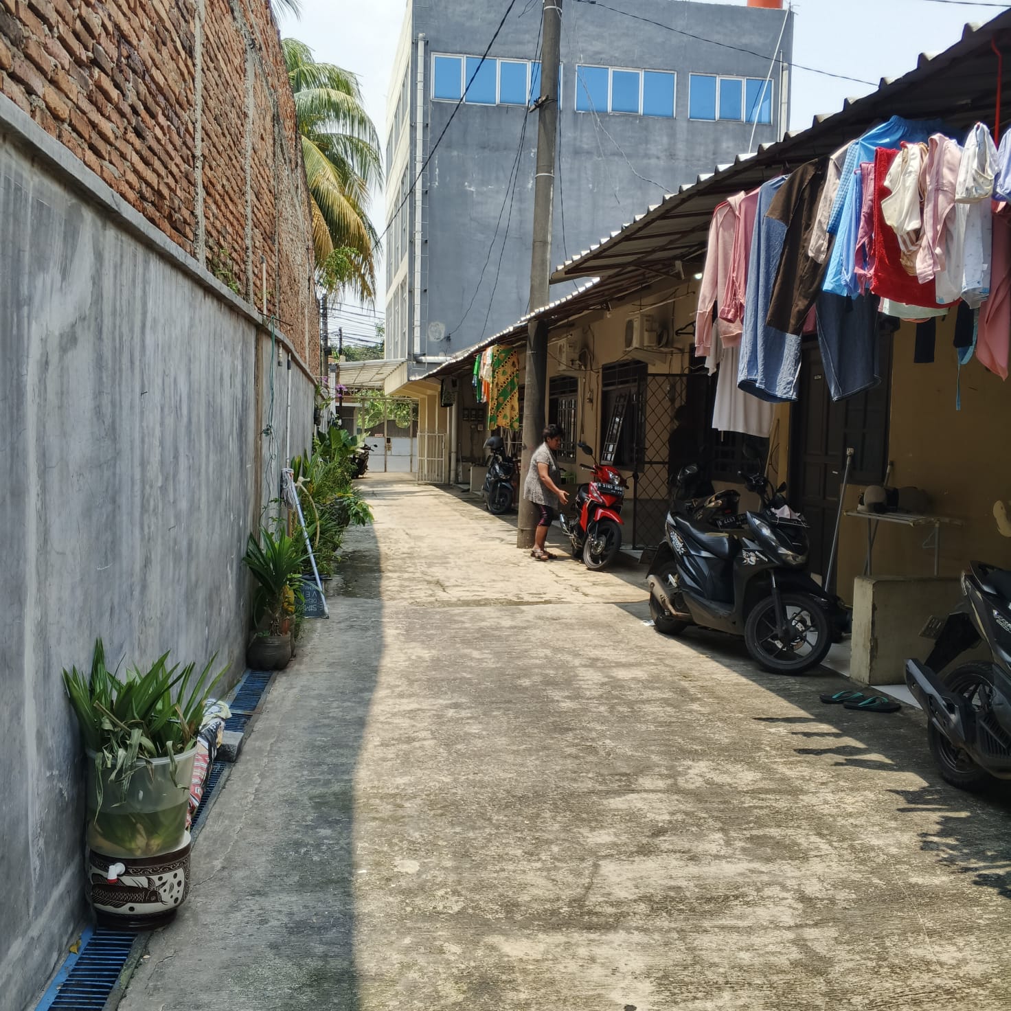 Jual ruko luas dan 10 rumah kontrakan di Pemuda, Pancoran Mas