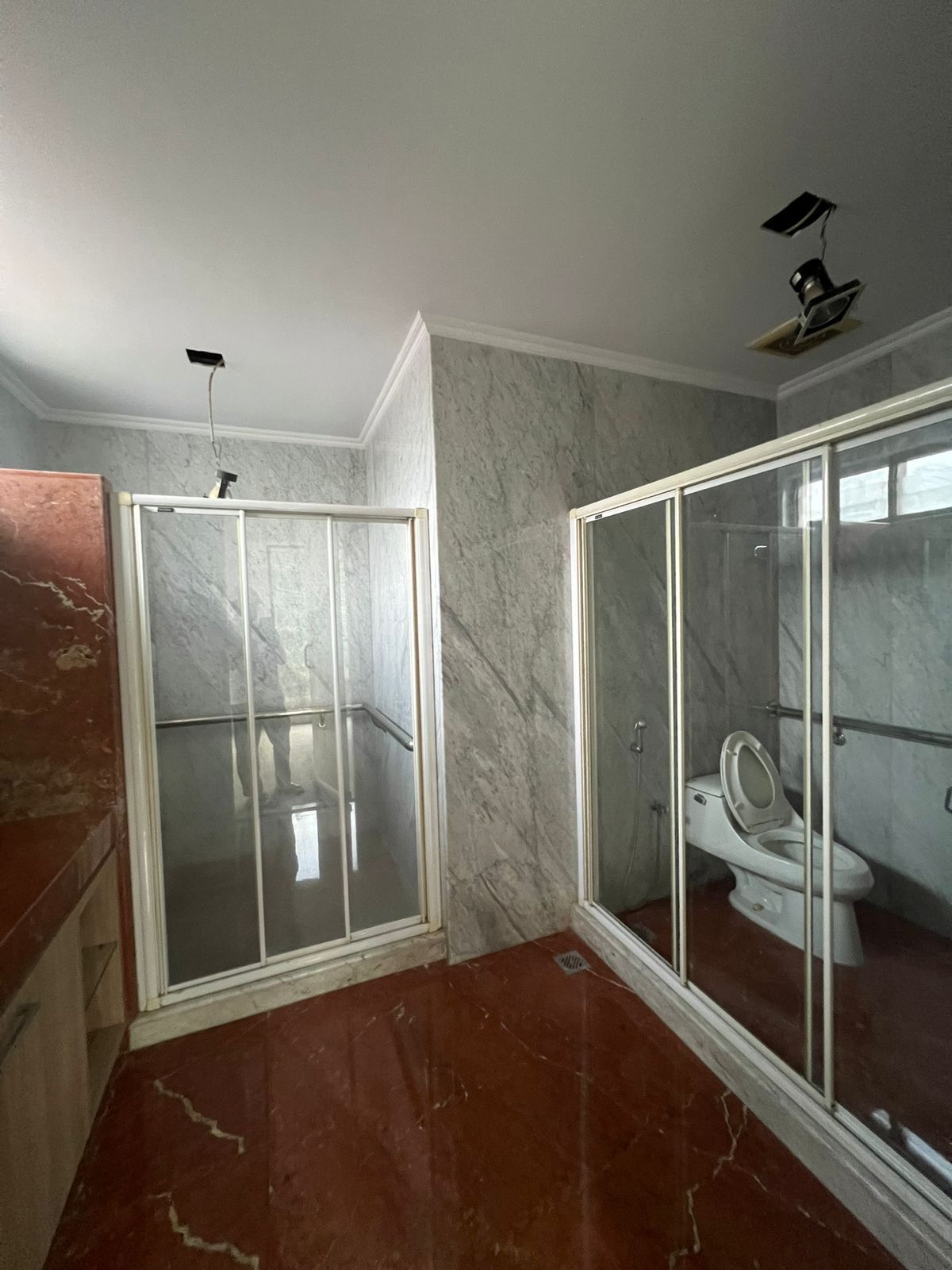 Dijual Rumah Taman Villa Meruya, Meruya Selatan, Jakarta Barat