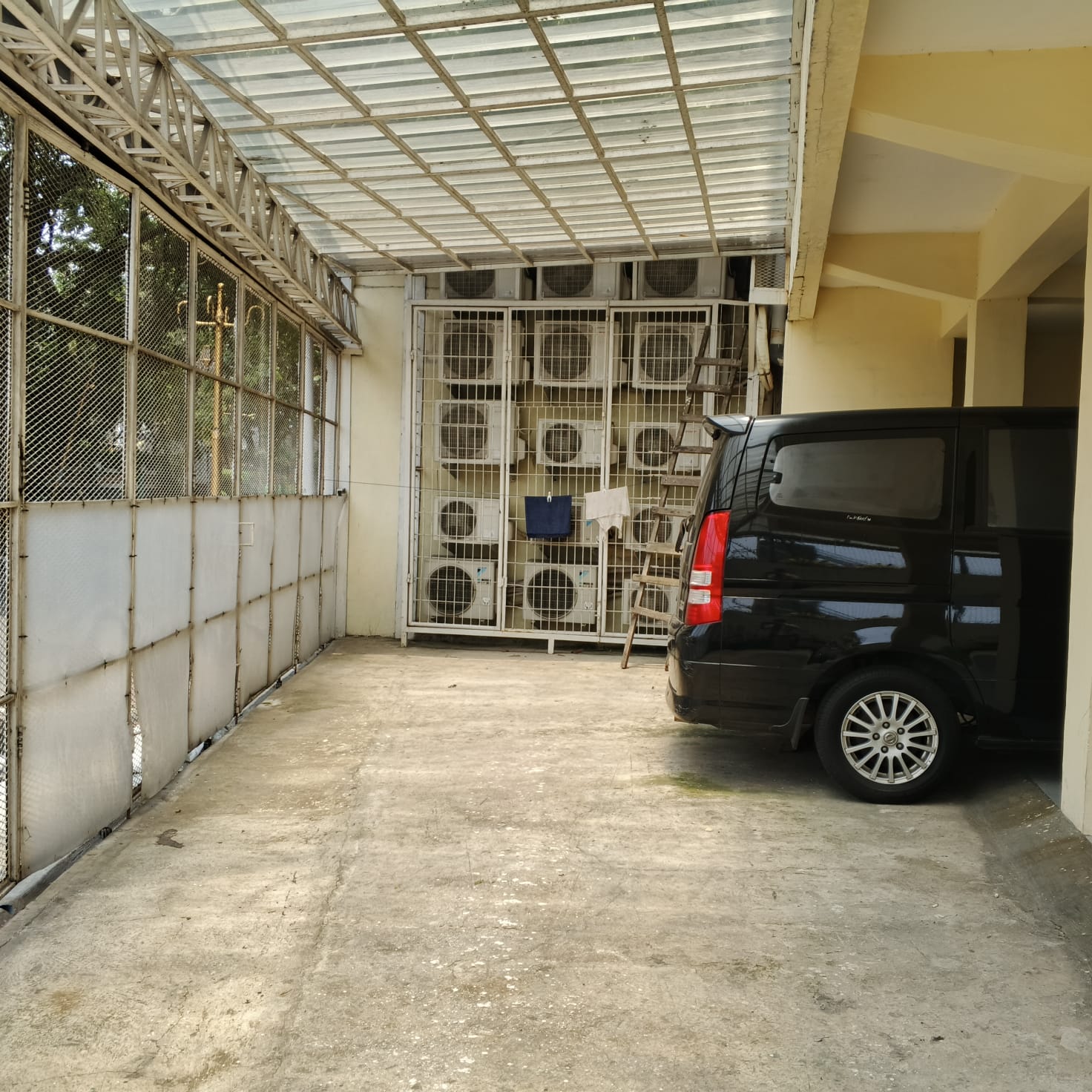 Jual ruko luas dan 10 rumah kontrakan di Pemuda, Pancoran Mas