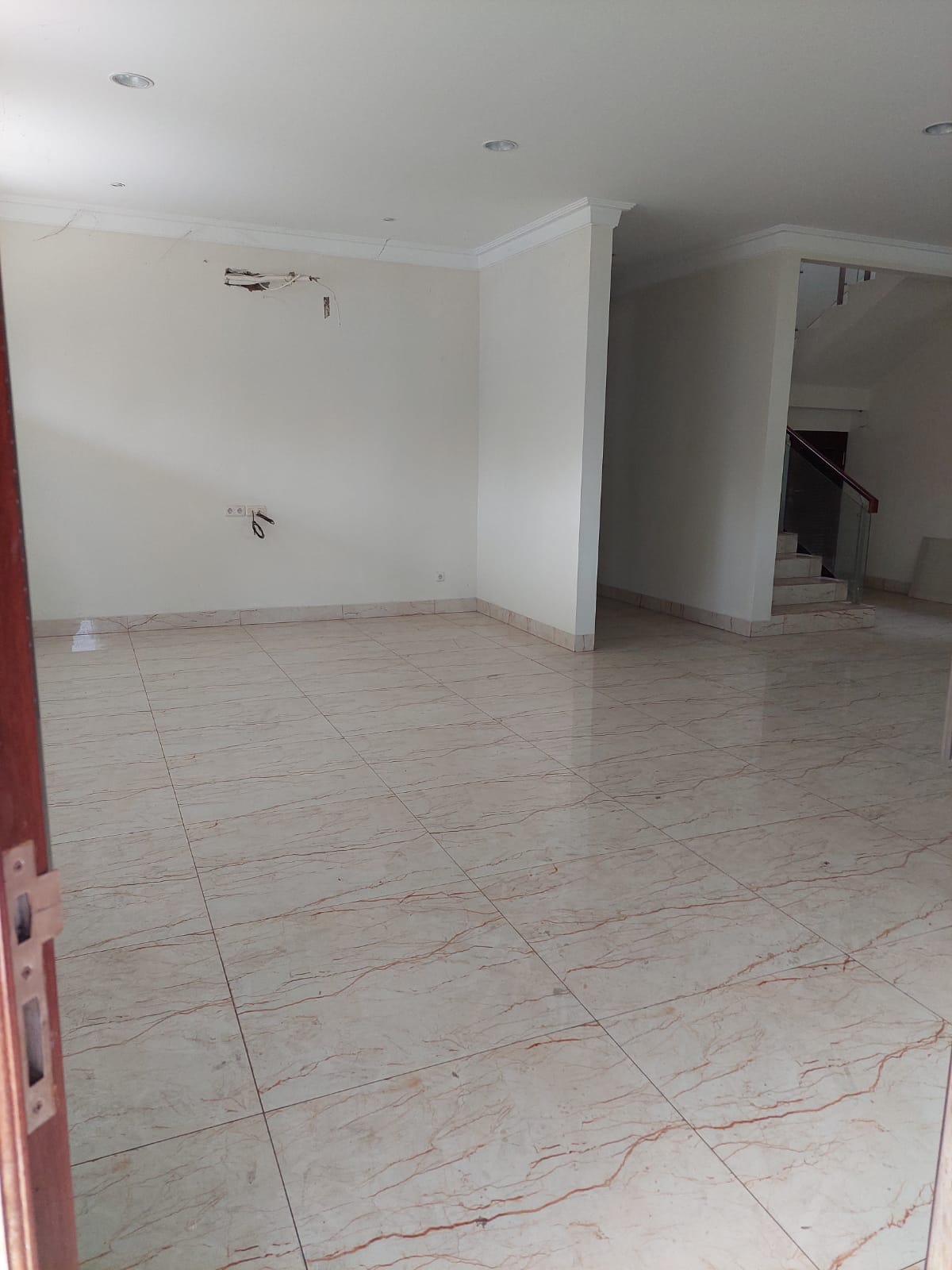 Dijual Rumah di Pantai Mutiara, Jakarta Utara