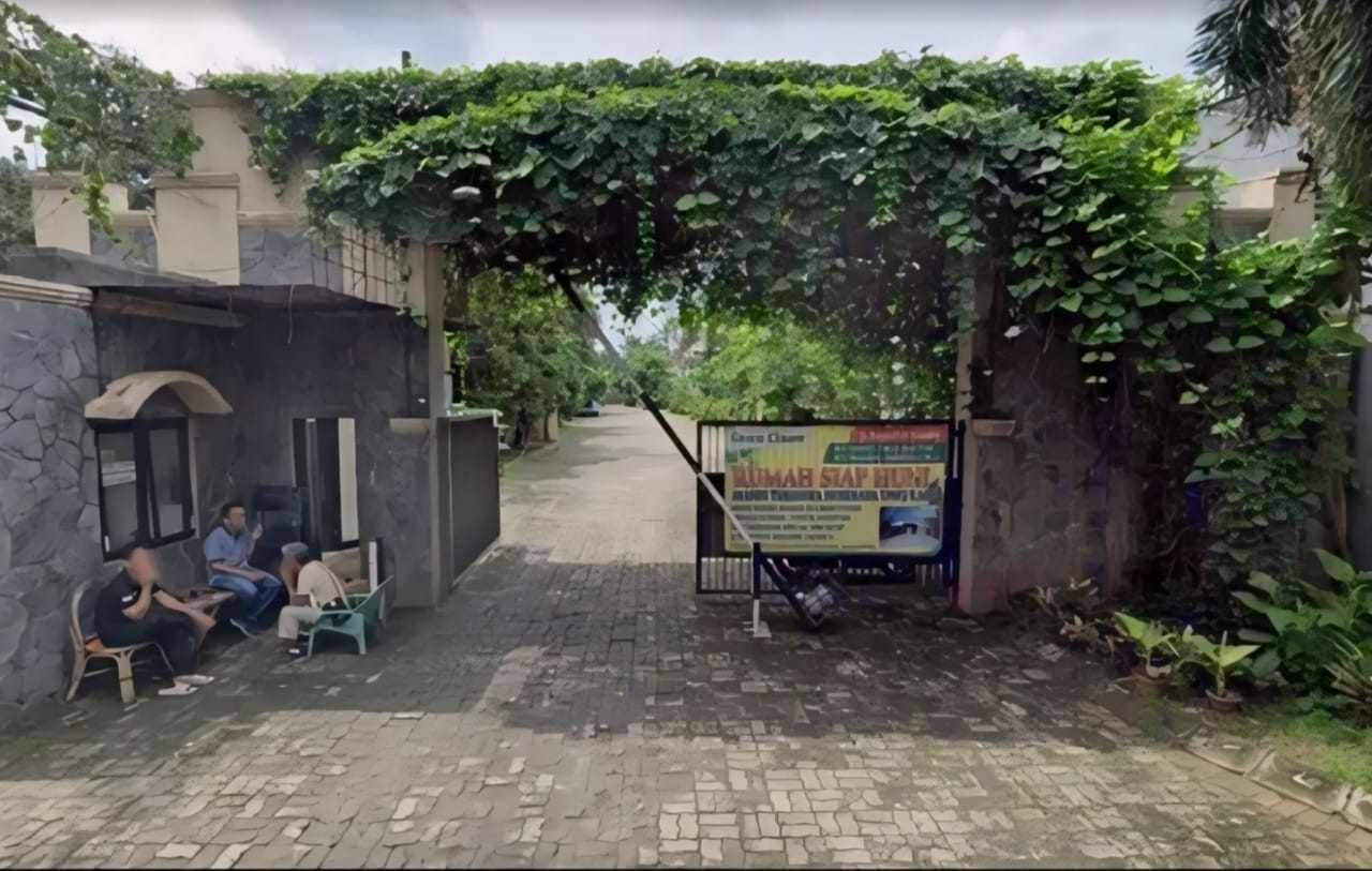 Dijual Rumah Komplek Bagus Strategis Diwilayah Cinere, Depok