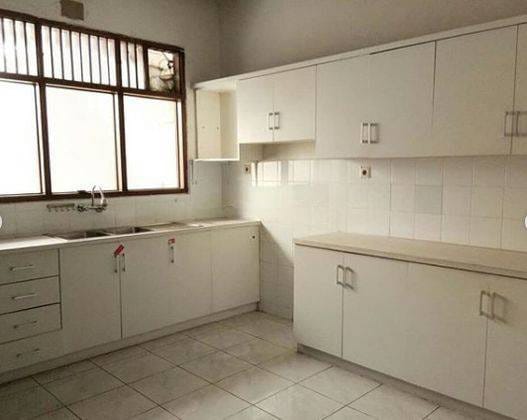 Dijual Rumah di Jl. Bungur, Kemang, Jakarta Selatan