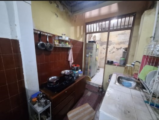 Jual rumah kost pria 15 kamar di Kebayoran Baru dekat Senopati
