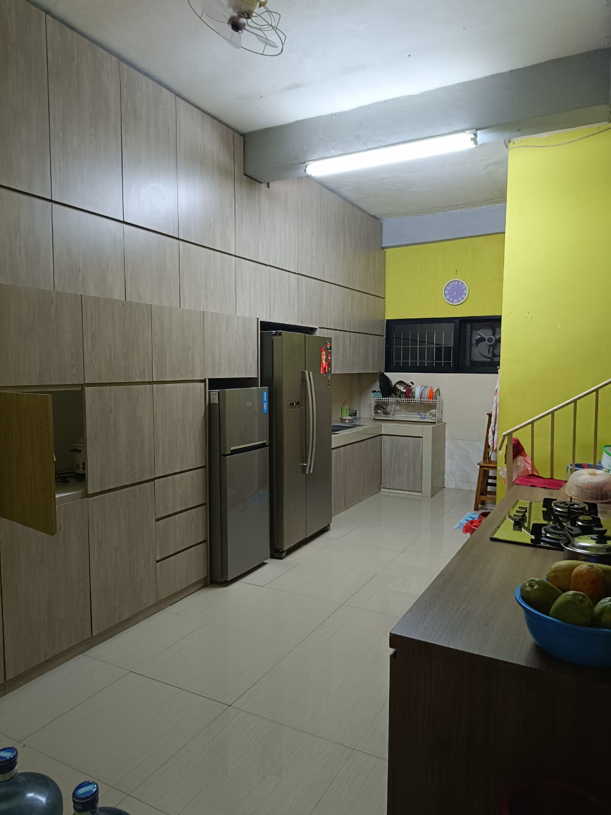 Jual ruko full furnished dan siap huni di Tamansari, Jakarta