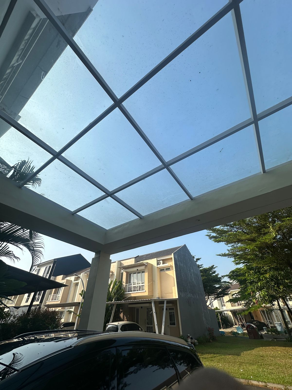 Jual Rumah modern di Paradise Resort City, Ciputat, TangSel