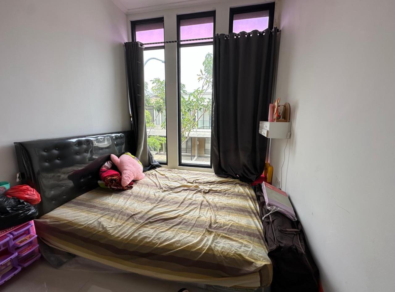 Jual cepat Rumah modern di PIK 2 Cluster California, Teluknaga