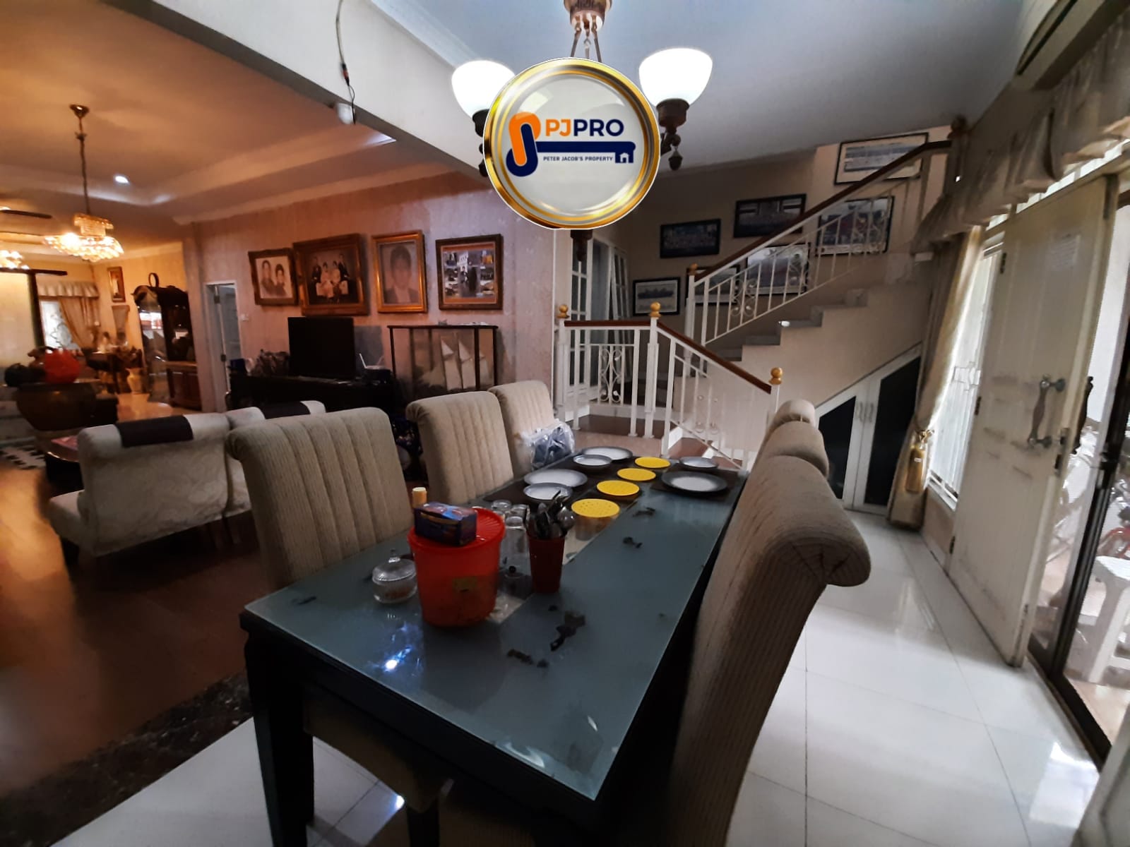 Dijual Cepat Rumah Mewah dan Luas di Condet Batu Ampar