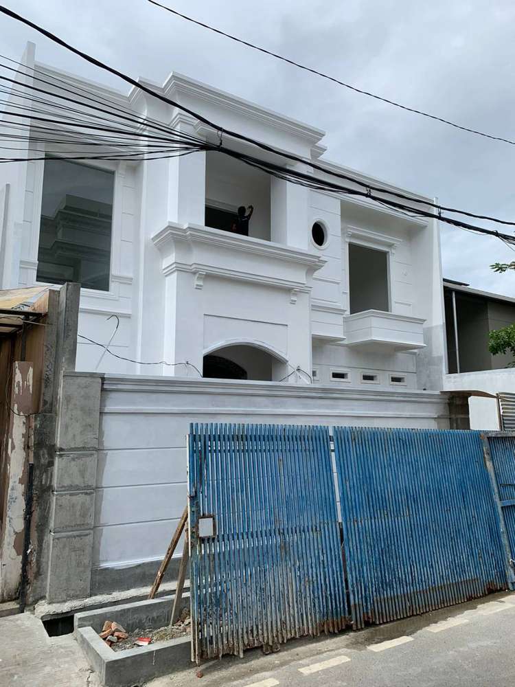 DIJUAL RUMAH MEWAH AMERICAN CLASSIC Cempaka Putih Tengah, JakPus