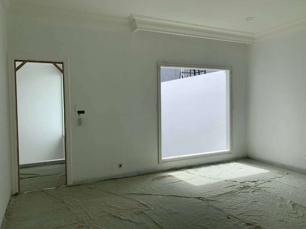 DIJUAL RUMAH MEWAH AMERICAN CLASSIC Cempaka Putih Tengah, JakPus