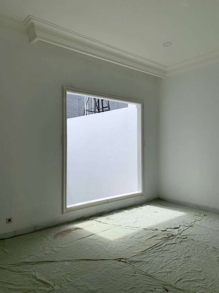 DIJUAL RUMAH MEWAH AMERICAN CLASSIC Cempaka Putih Tengah, JakPus