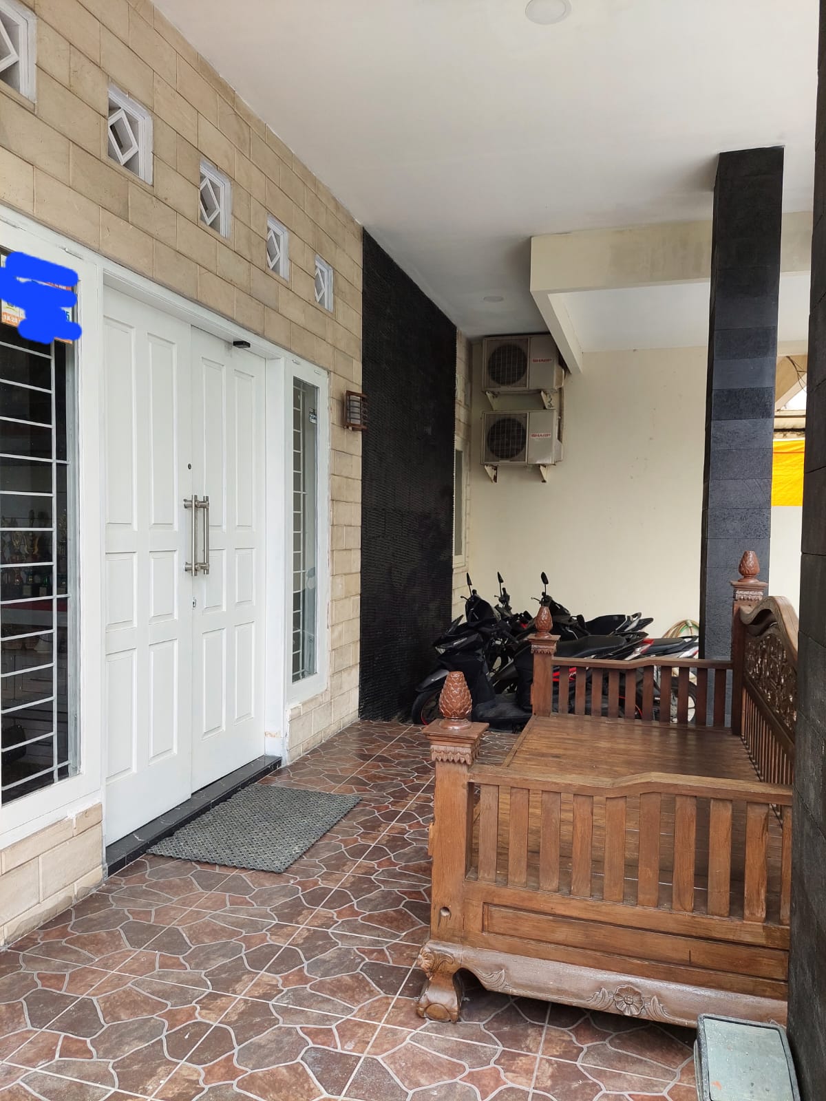 Jual cepat rumah hook dan strategis di Komplek HII Kelapa Gading