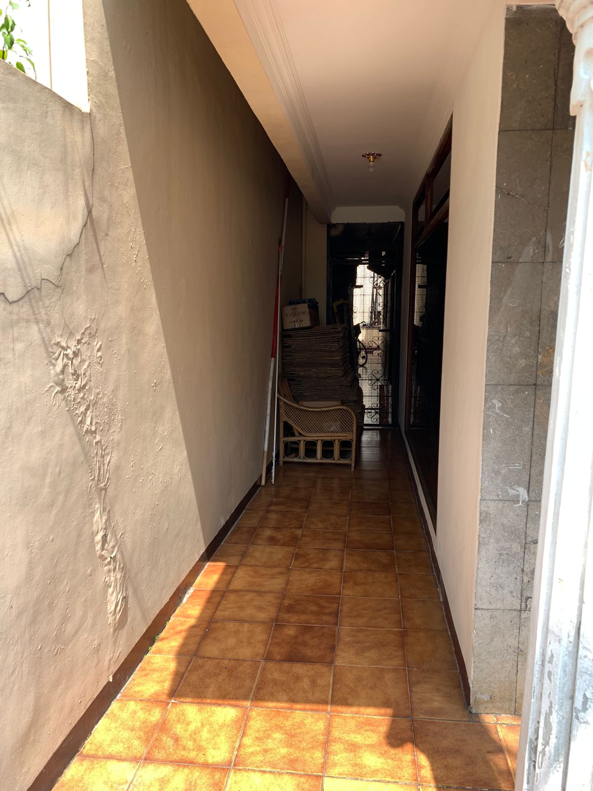 Jual rumah komplek posisi kuldesak di Palmerah, Jakarta Barat