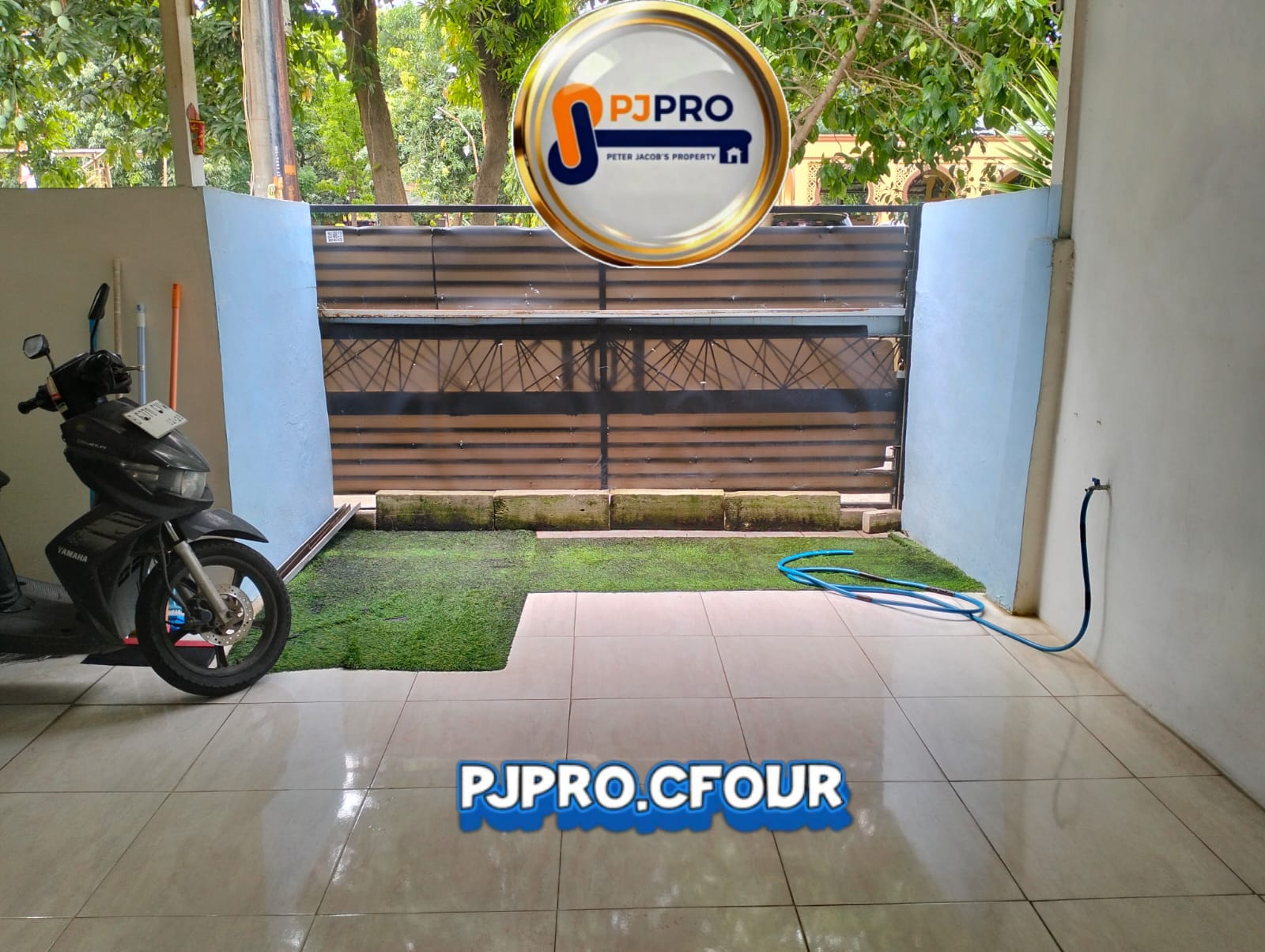 Dijual Rumah dengan Area Bebas Banjir di Villa Indah Permai