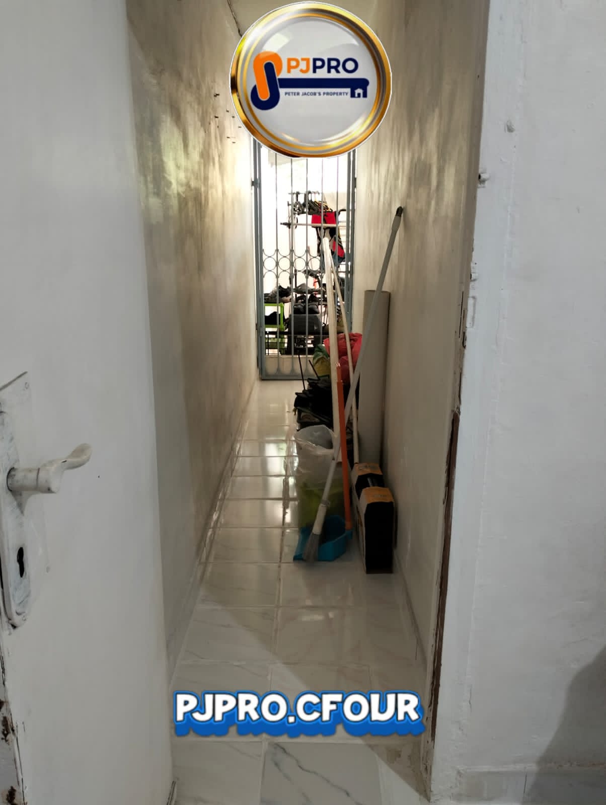 Dijual Rumah dengan Area Bebas Banjir di Villa Indah Permai