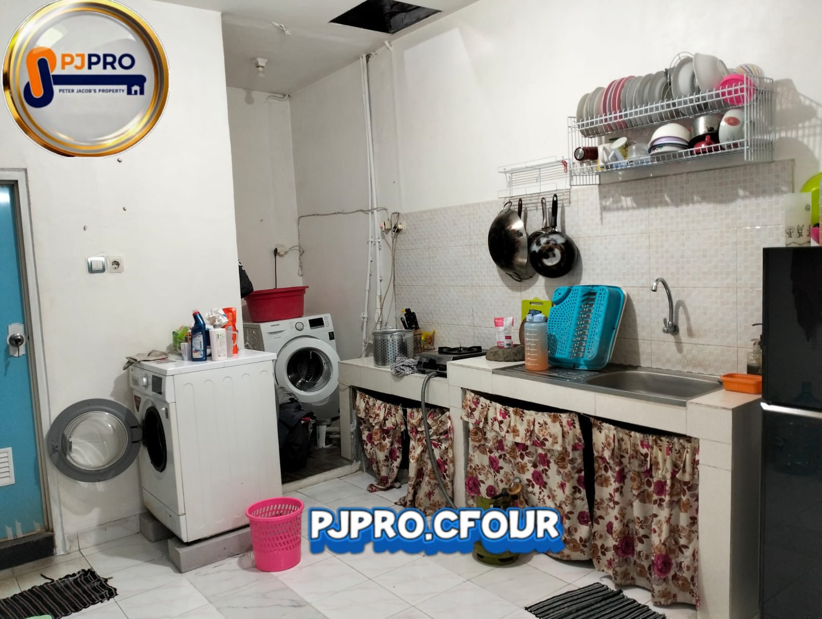 Dijual Rumah dengan Area Bebas Banjir di Villa Indah Permai