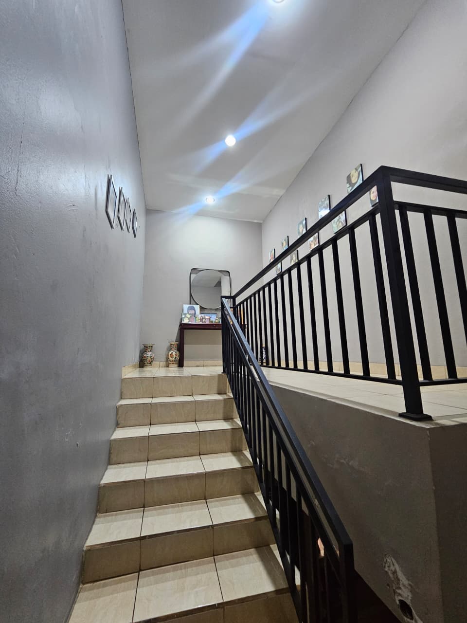 Jual rumah cantik komplek terbuka di Cempaka Putih Timur