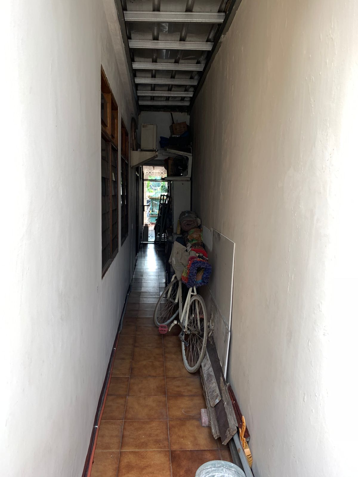 Jual rumah komplek posisi kuldesak di Palmerah, Jakarta Barat