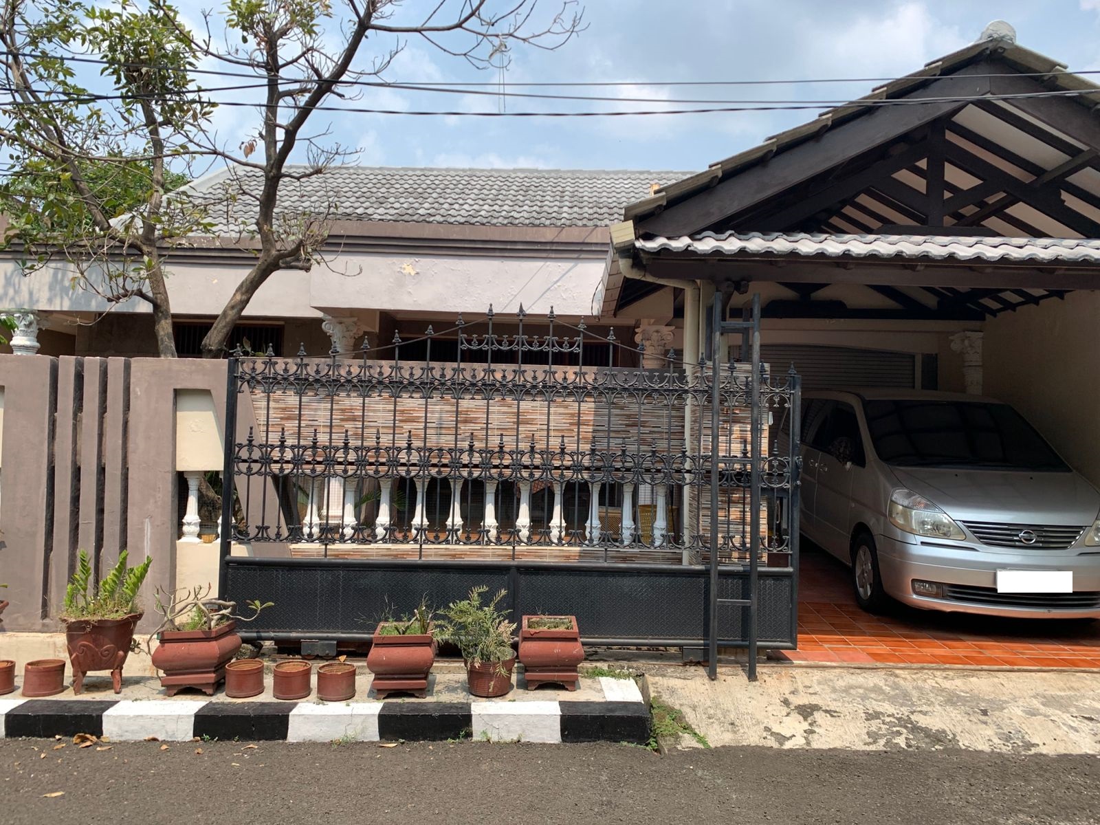 Jual rumah komplek posisi kuldesak di Palmerah, Jakarta Barat