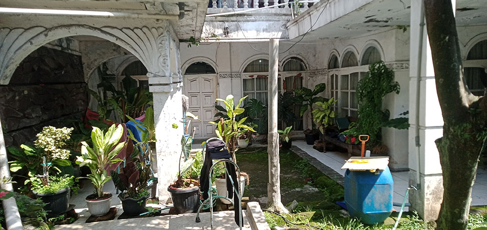 Tanah 2470 m2 SHM Muka 30 Meter Jl. Kiara Condong Bandung