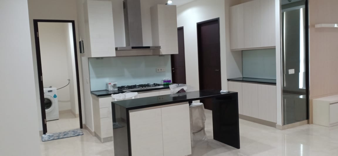 Dijual Apartemen Four Winds di Jl. Permata Hijau, Kebayoran Lama