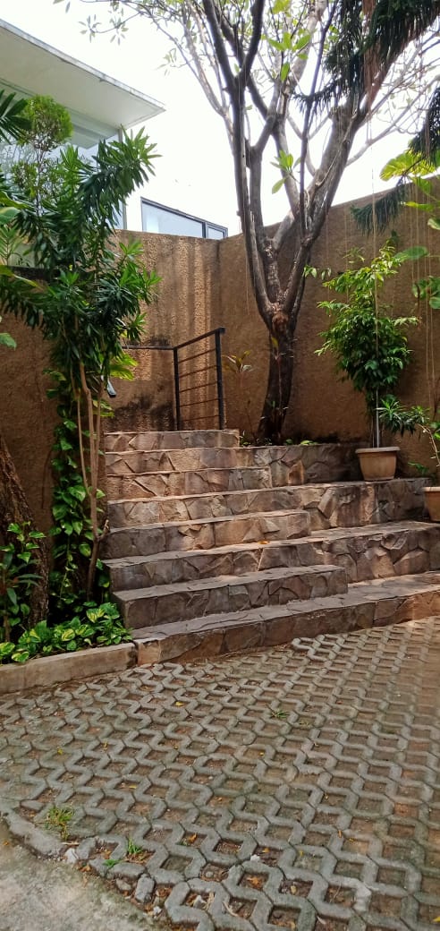 Dijual rumah TownHouse 8 unit di Kemang , Bangka, Mampang