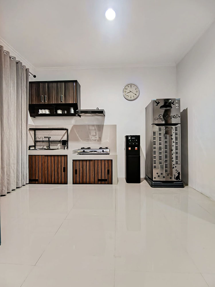 Rumah Modern CLassic Siap Huni di Sayap Jl. Soekarno Hatta Bdg