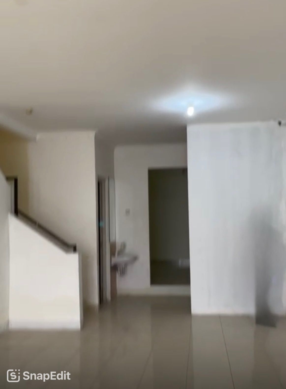 Dijual Ruko Murah Full Renovasi di Sentra Niaga Harapan Indah