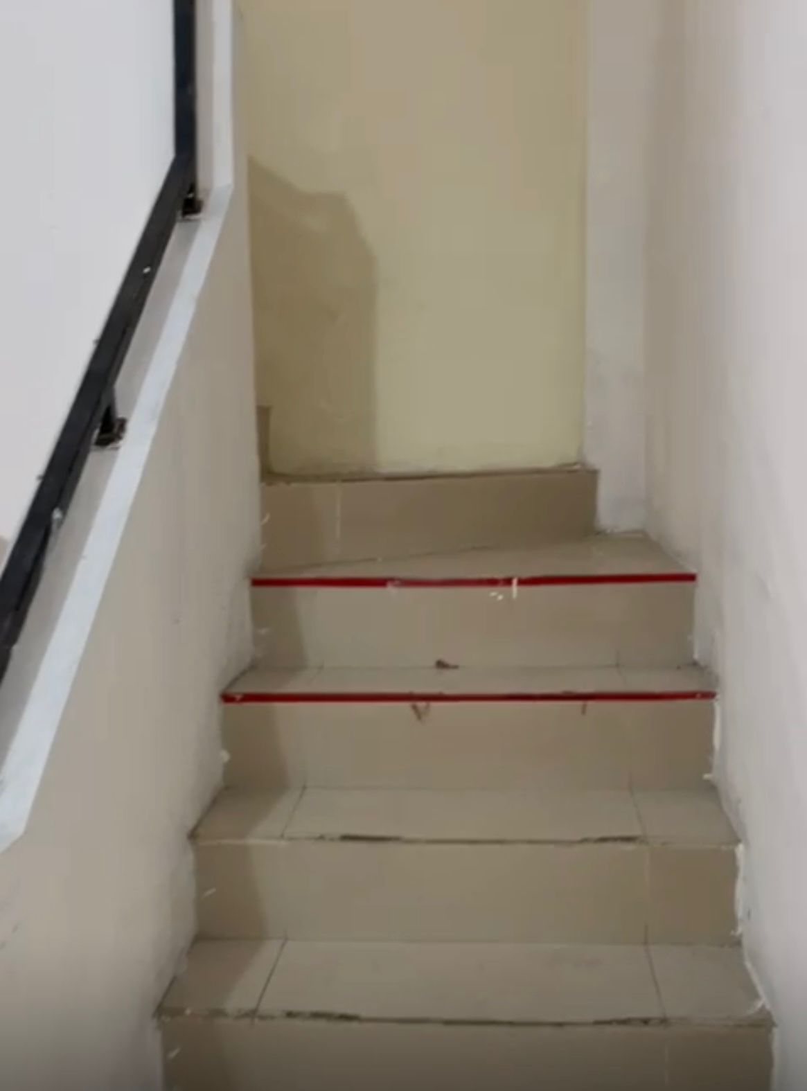 Dijual Ruko Murah Full Renovasi di Sentra Niaga Harapan Indah