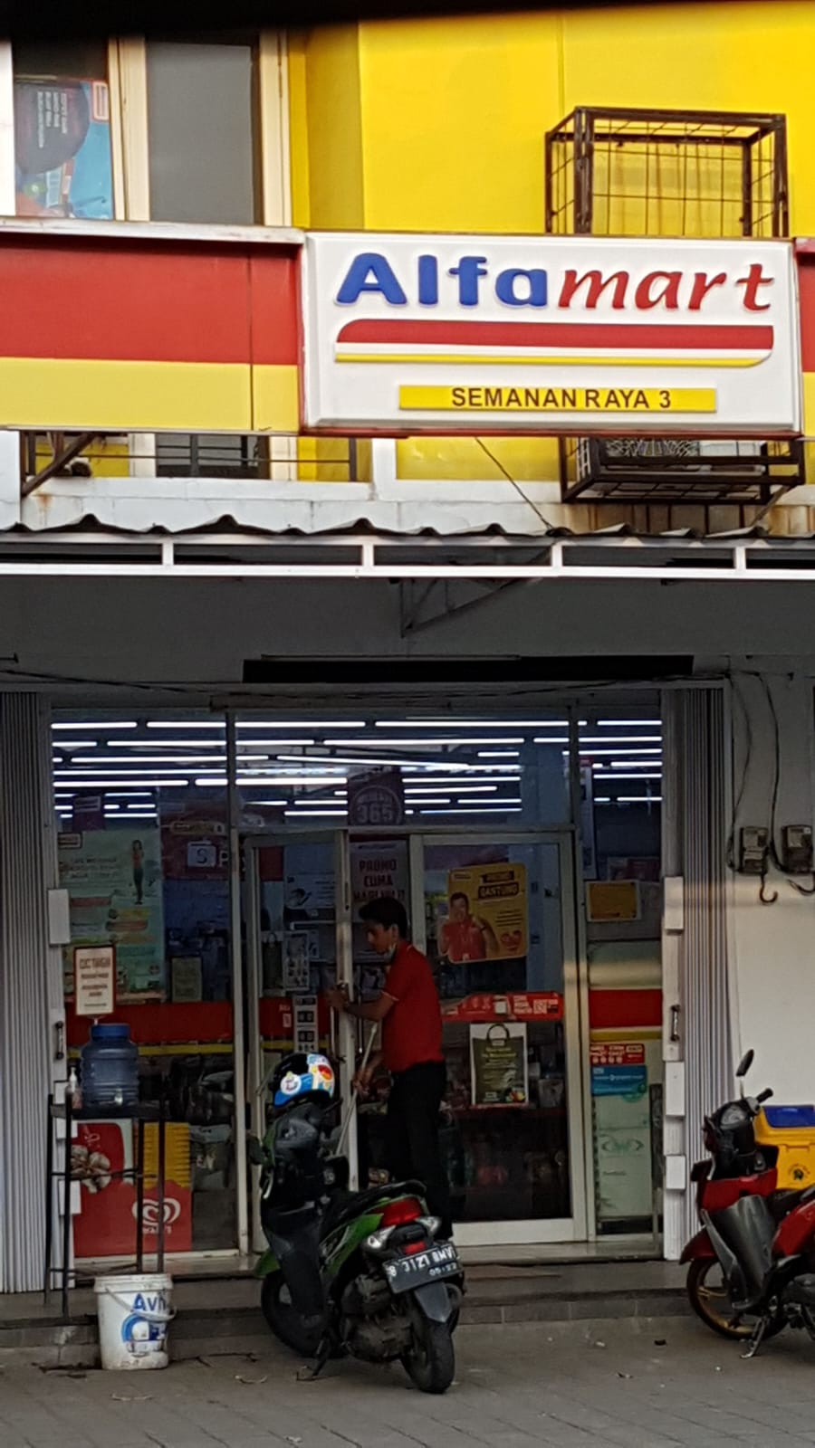 Dijual Ruko Gandeng di Jl. Raya Kresek, Semanan, Jakarta Barat