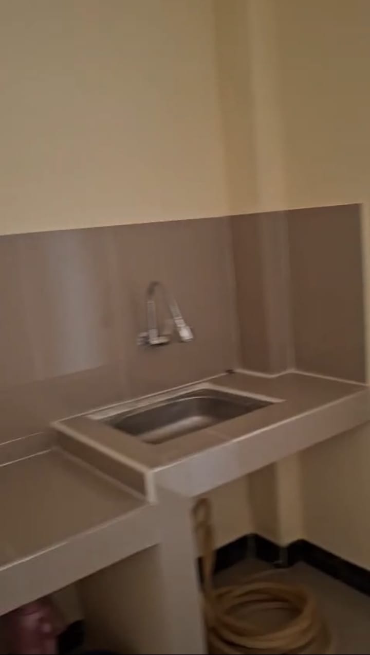 Rumah siap huni dekat st Pondok Rajeg dan Grand Depok