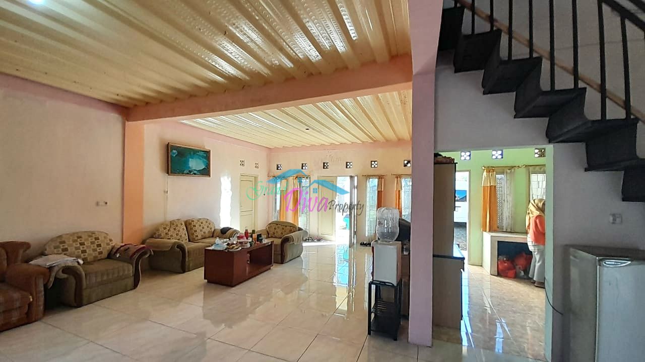 RUMAH SEMI VILLA DI PANGALENGAN BANDUNG DENGAN VIEW KEBUN TEH