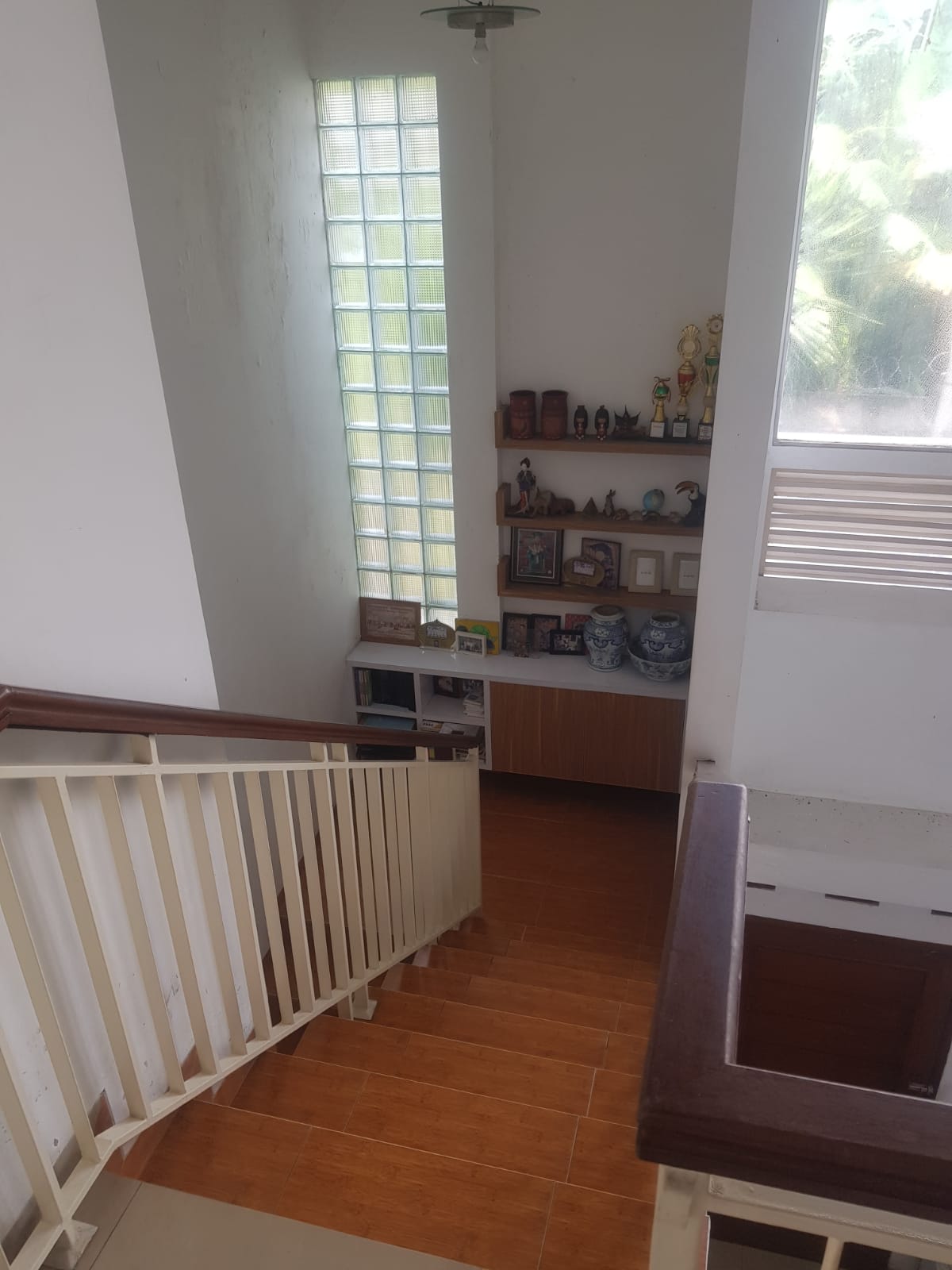 Jual rumah nyaman dan strategis di Batu Ampar, Kramat Jati