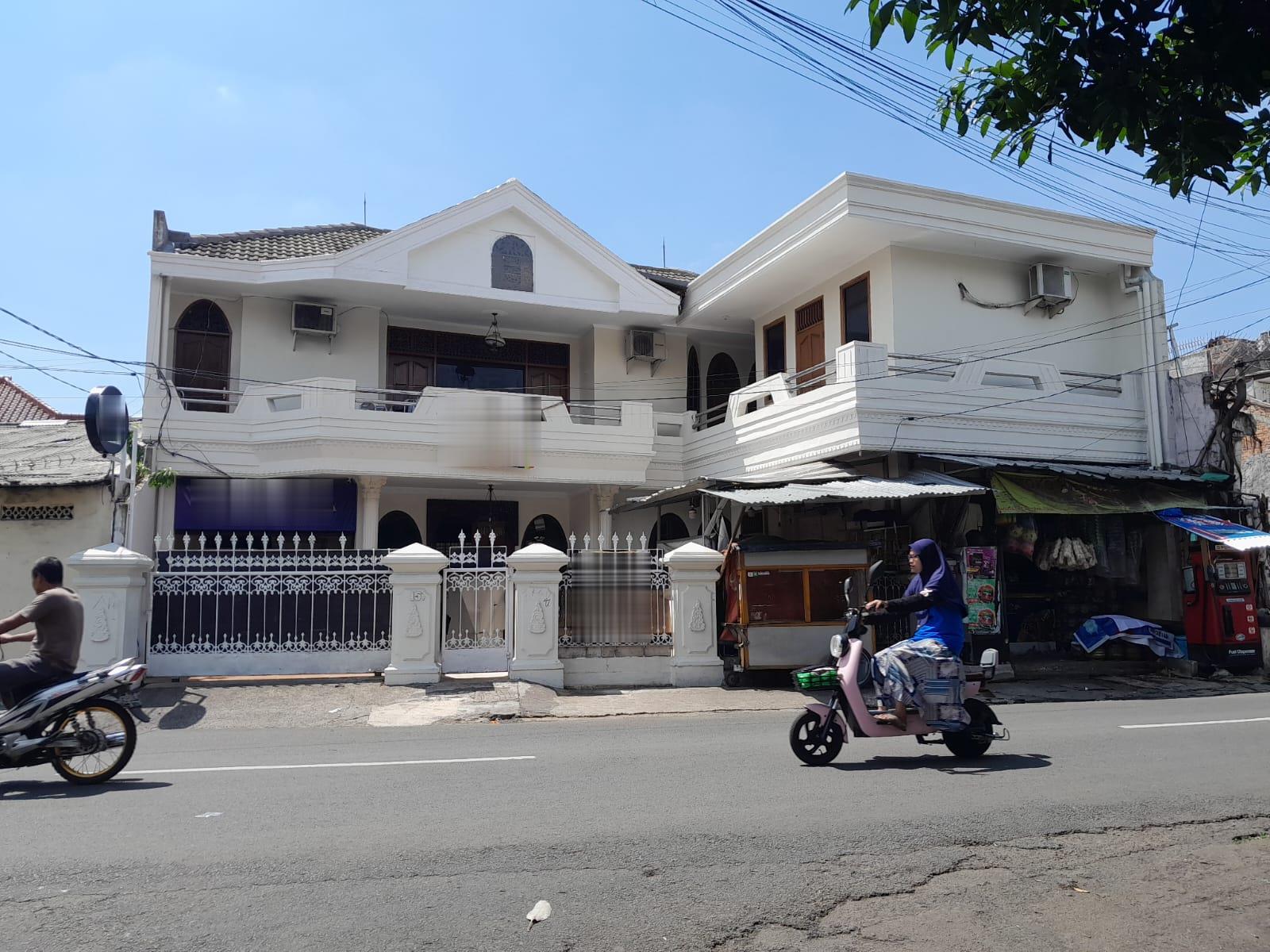 Jual rumah di  Pancoran, Pengadegan, Jakarta Selatan