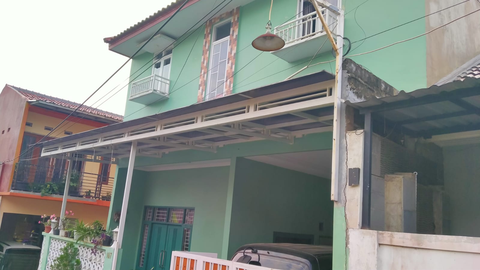 Dijual Rumah 2Lt strategis di wilayah limo Depok