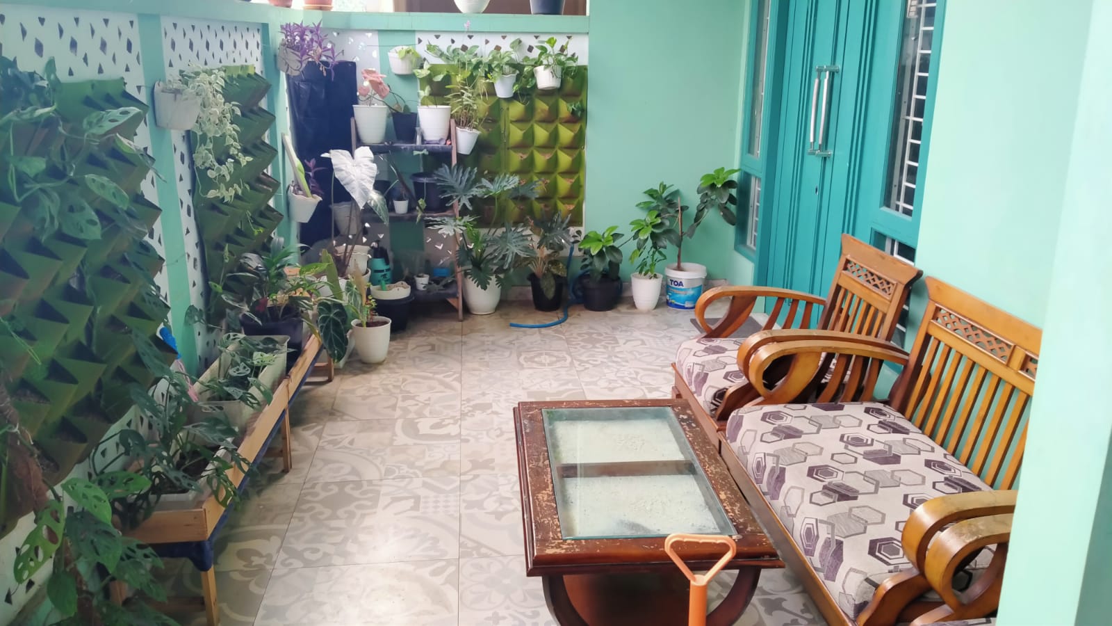 Dijual Rumah 2Lt strategis di wilayah limo Depok