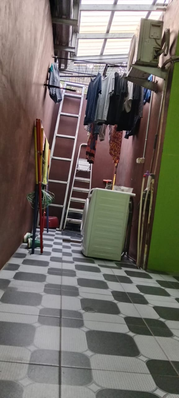 Dijual Rumah Bagus Strategis di Cibinong, Bogor