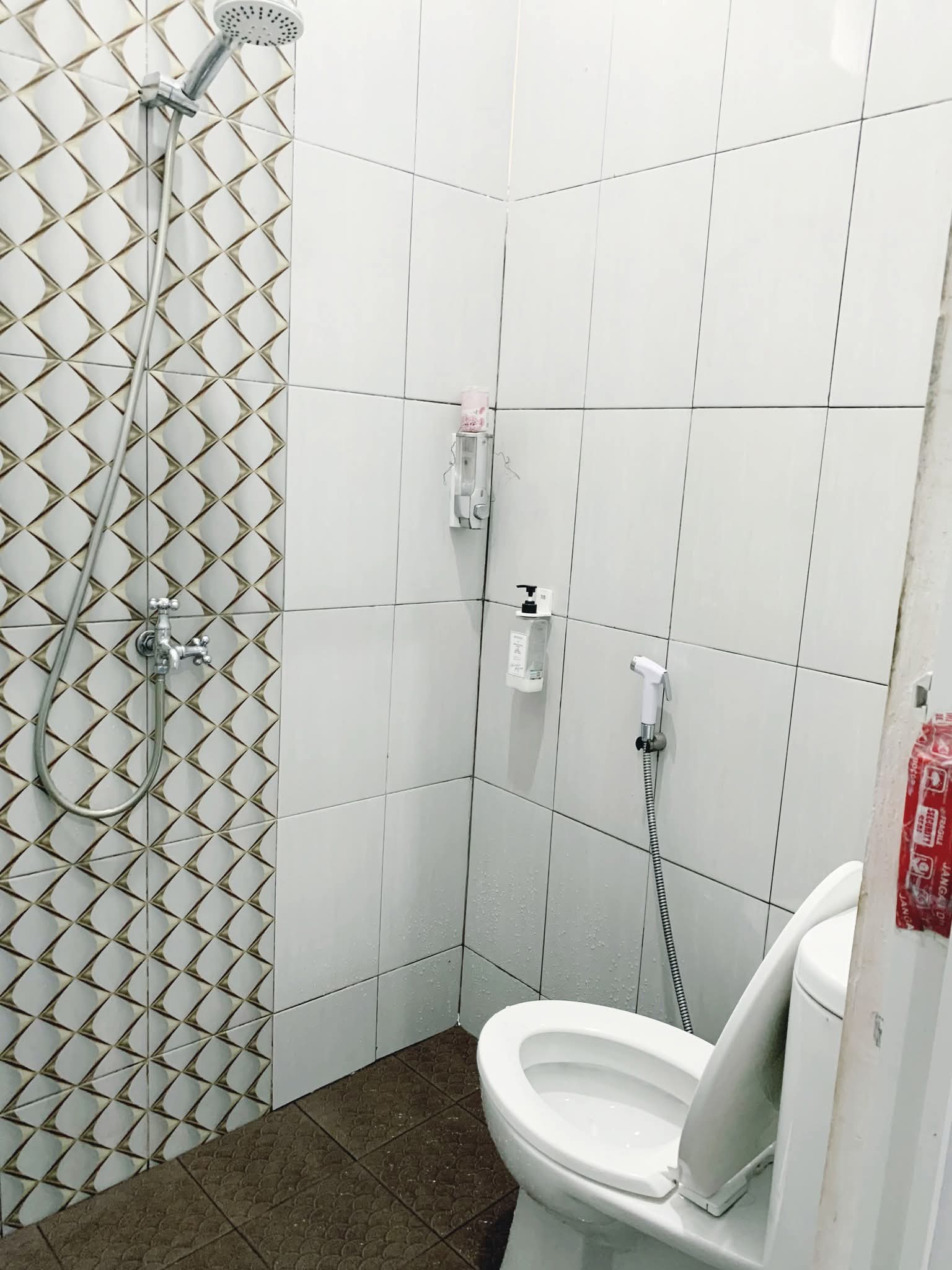 Dijual Rumah Bagus Strategis di Cibinong, Bogor