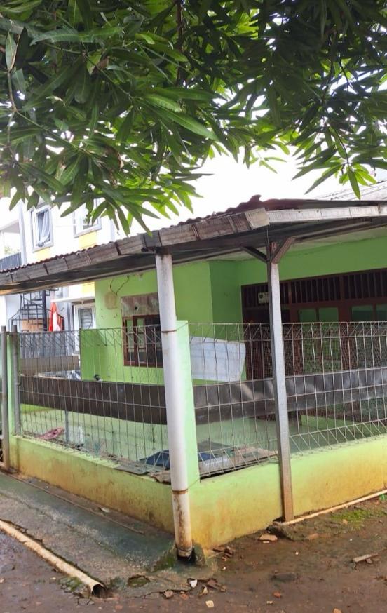 Rumah Cantik Strategis Dijual di Pangkalan Jati, Cinere