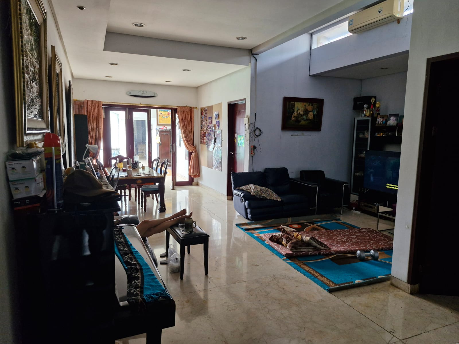 Jual rumah luas dan nyaman di Baung Raya, Kebagusan, Pasar Mingg