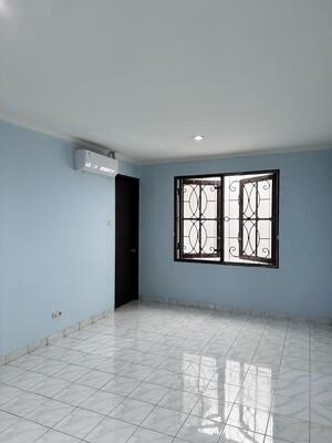 Turun Harga, Dijual Cepat Bawah NJOP Rumah Perumahan Daan Mogot