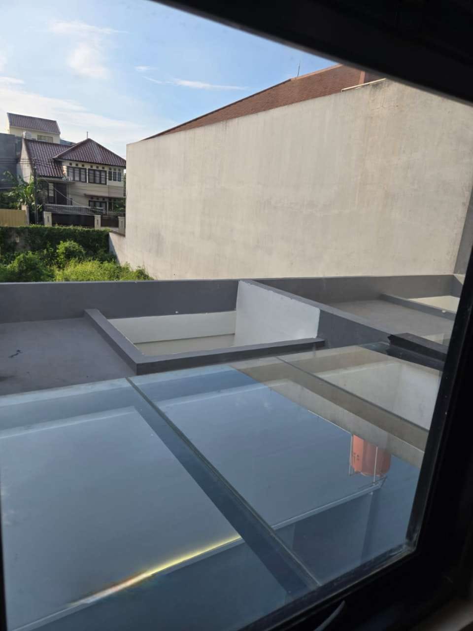 Dijual Rumah Jl.Penyelesaian Tomang,Meruya Utara,Jakarta Barat