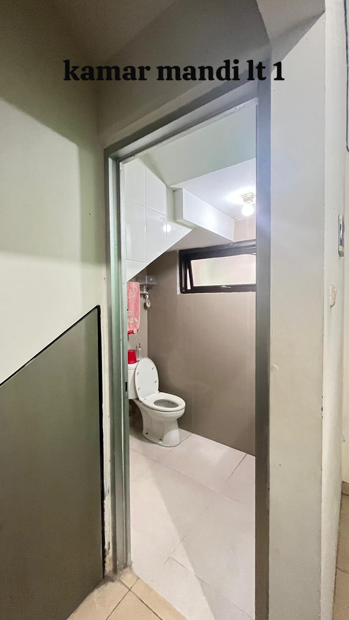 Jual rumah aman dalam kompleks di Taman Ayun 6, Penggilingan