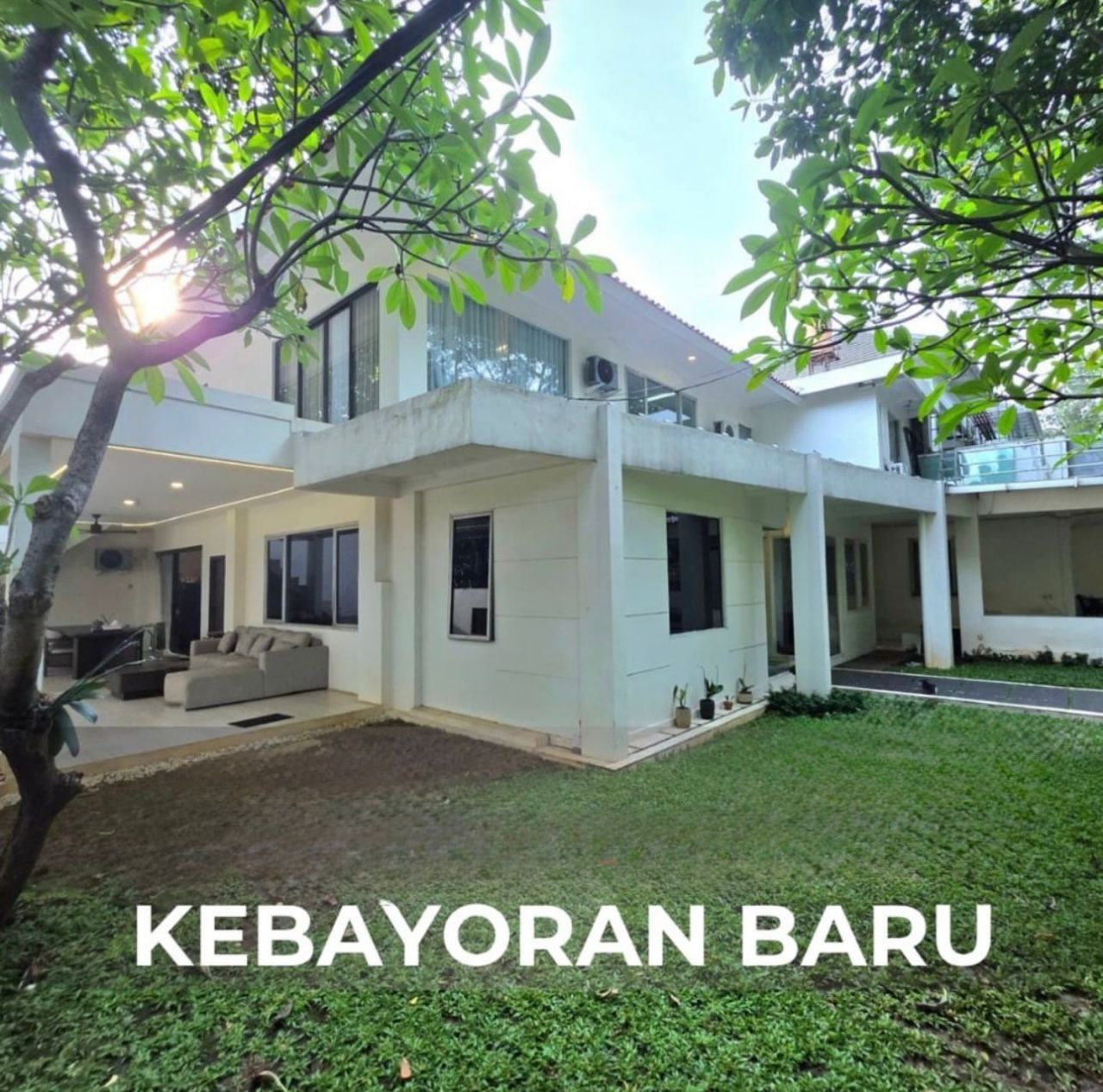 Luxury house di Kebayoran Baru Jakarta Selatan dekat Senayan Cit