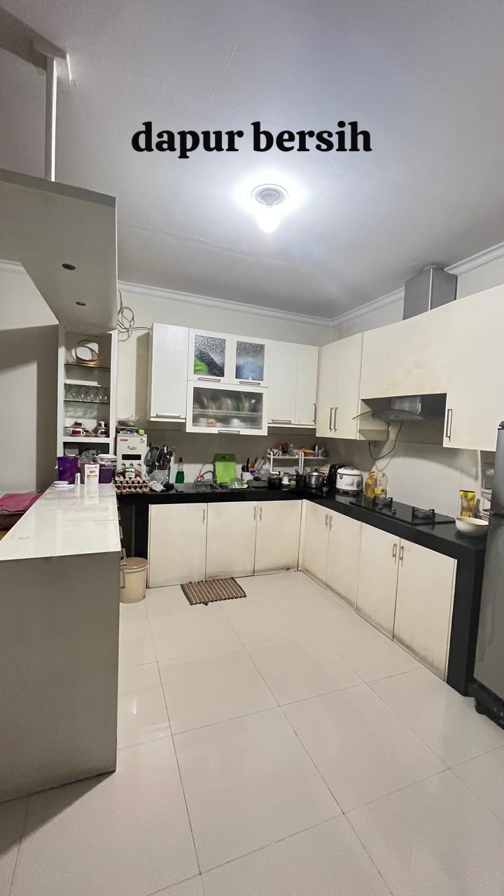 Jual rumah aman dalam kompleks di Taman Ayun 6, Penggilingan