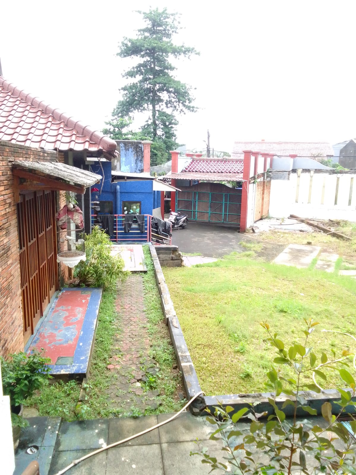 Jual rumah nyaman dan mewah di Manunggal, Meruya Selatan, Jakbar