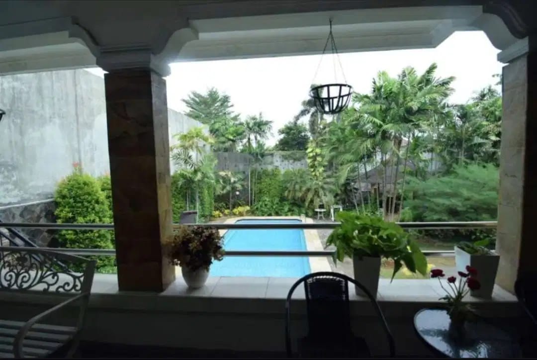 Jual dibawah Njop rumah mewah luas di area Perdatam, Pancoran