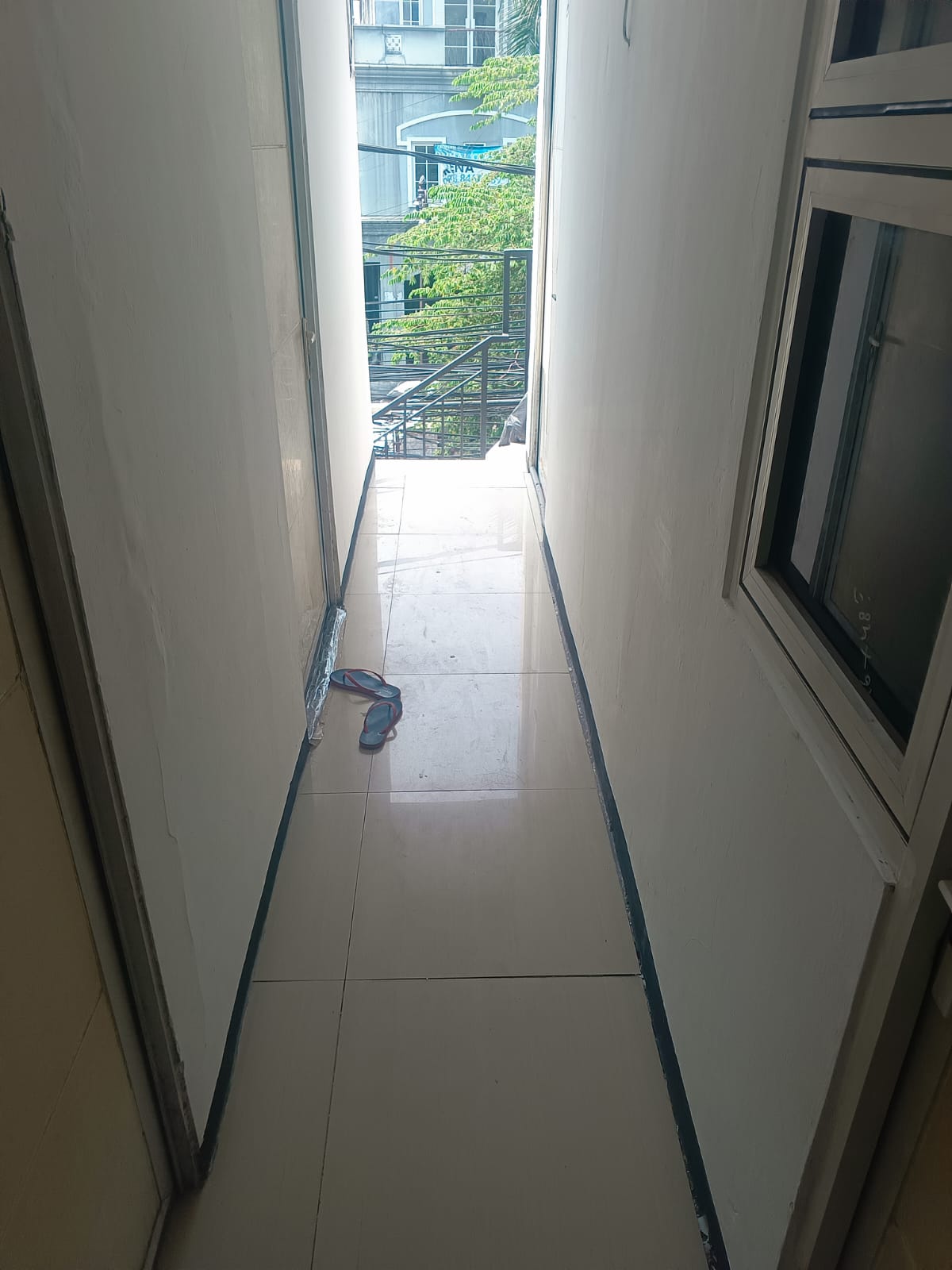 Dijual Rumah Kost di Tanjung Duren Utara, Jakarta Barat