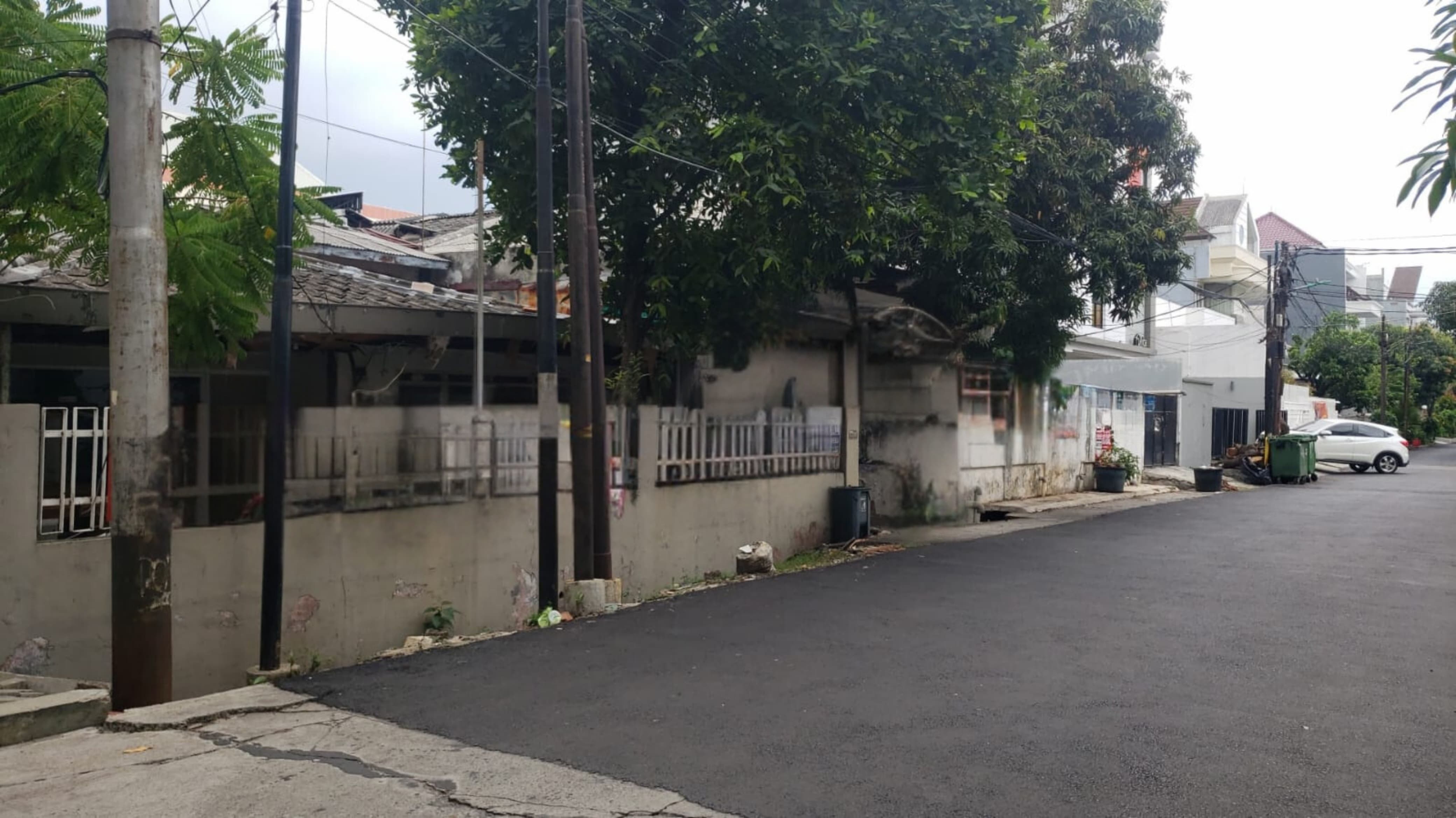 Dijual Rumah di Jl. Pluit Permai, Jakarta Utara